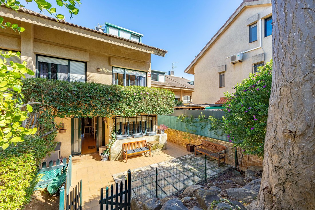 Villa in Tafira Alta, Las Palmas de Gran Canaria, Canary Islands 1 - 17494152