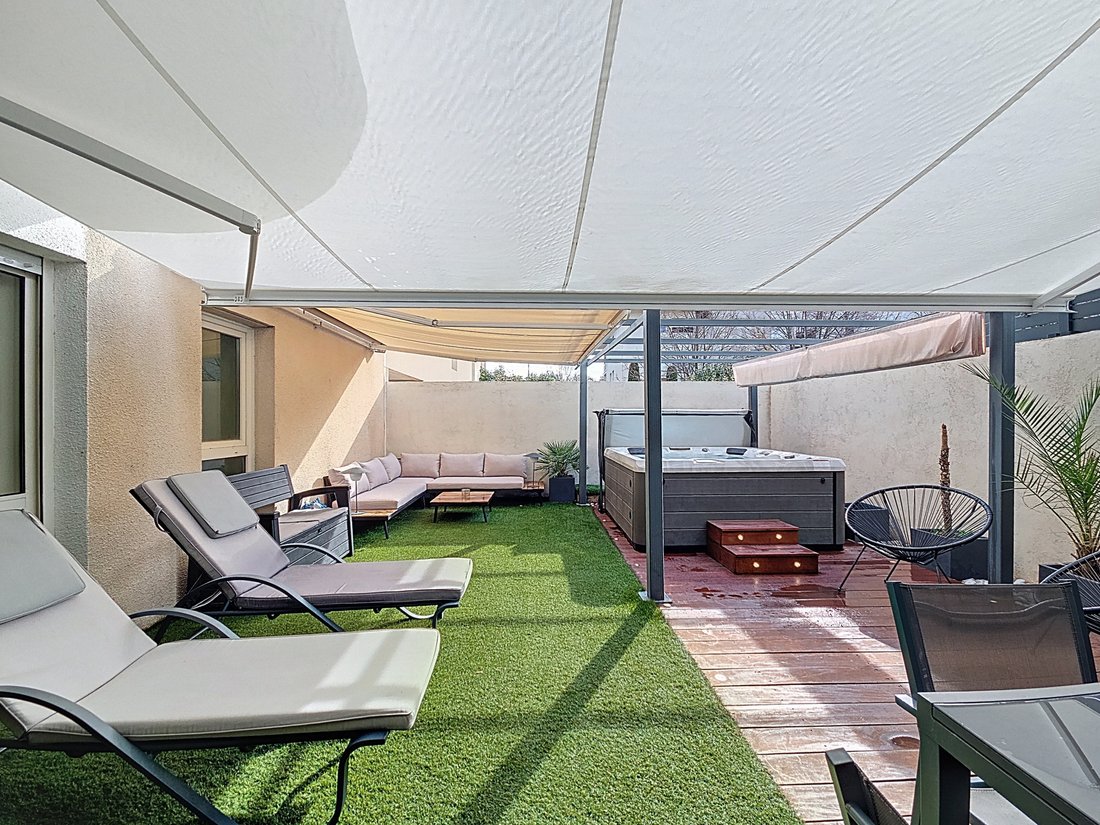 Apartment in Le Tholonet, Provence-Alpes-Côte d'Azur, France 1 - 17494178