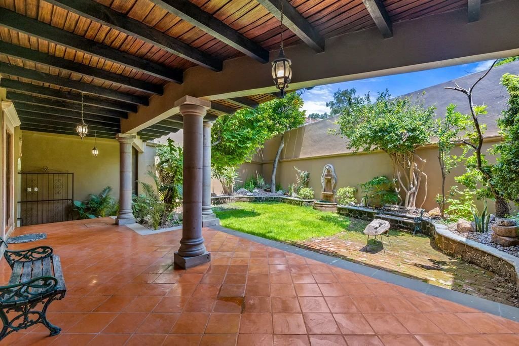 House in San Miguel de Allende, Guanajuato, Mexico 4 - 13247815