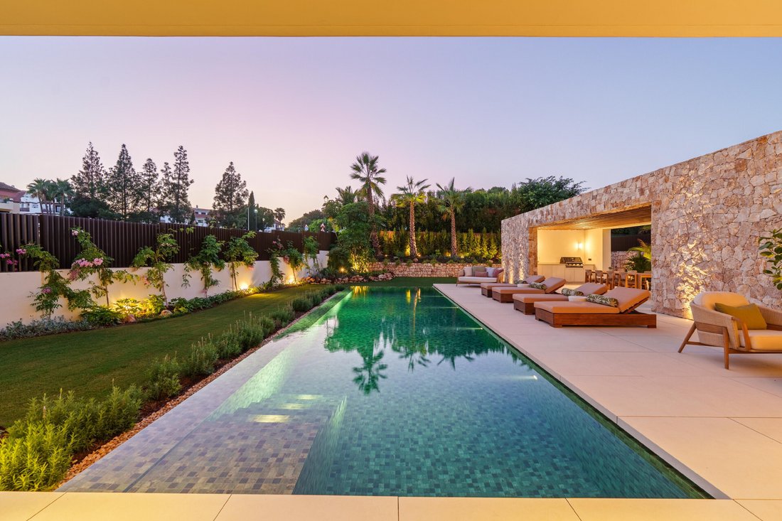 House in Marbella, Andalusia, Spain 2 - 17496928