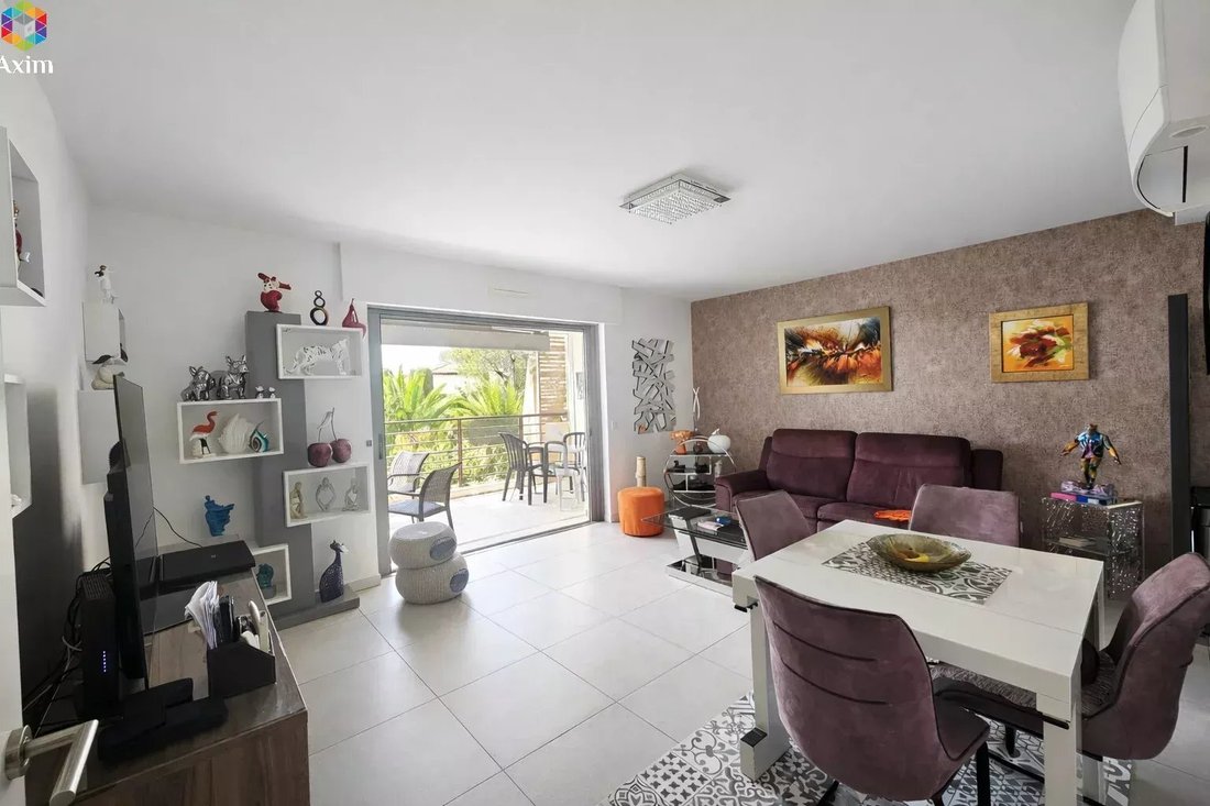Apartment in Aiguebonne, Saint-Raphaël, France 3 - 17494709