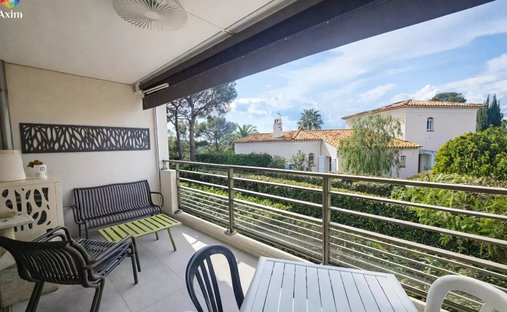 Appartamento a Aiguebonne, Saint-Raphaël, Francia 1