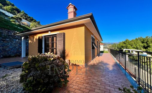 Villa in Camporosso, Liguria, Italy 1