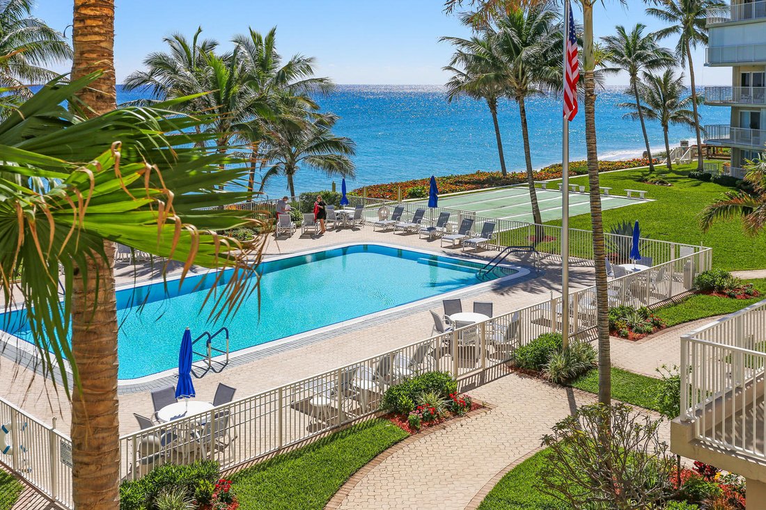 Condo in Boca Raton, Florida, United States 1 - 17496198