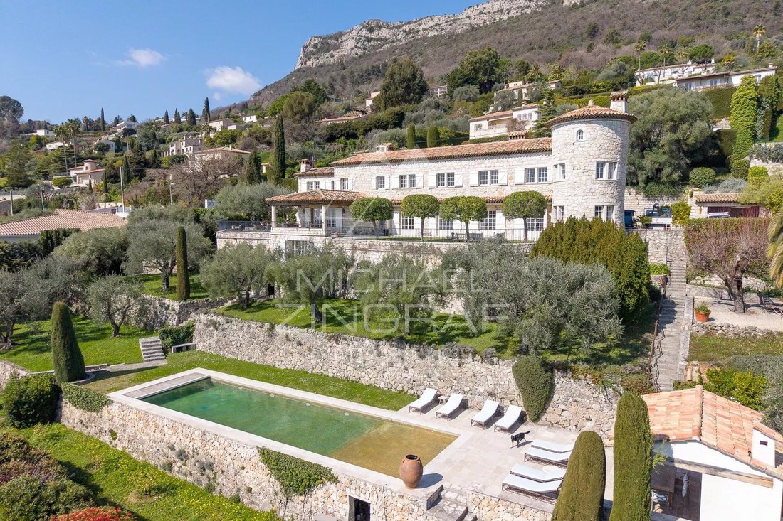Villa en Vence, Provenza-Alpes-Costa Azul, Francia 1 - 17494508