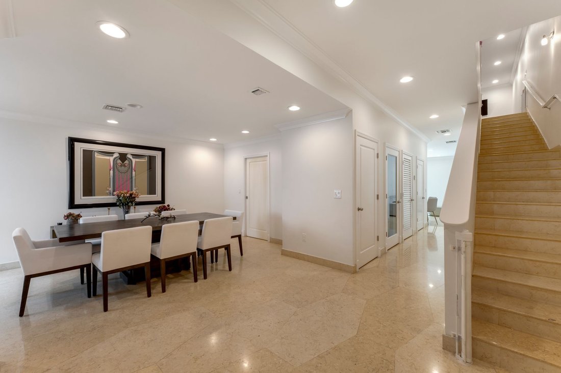 House in Miami, Florida, United States 2 - 17494988