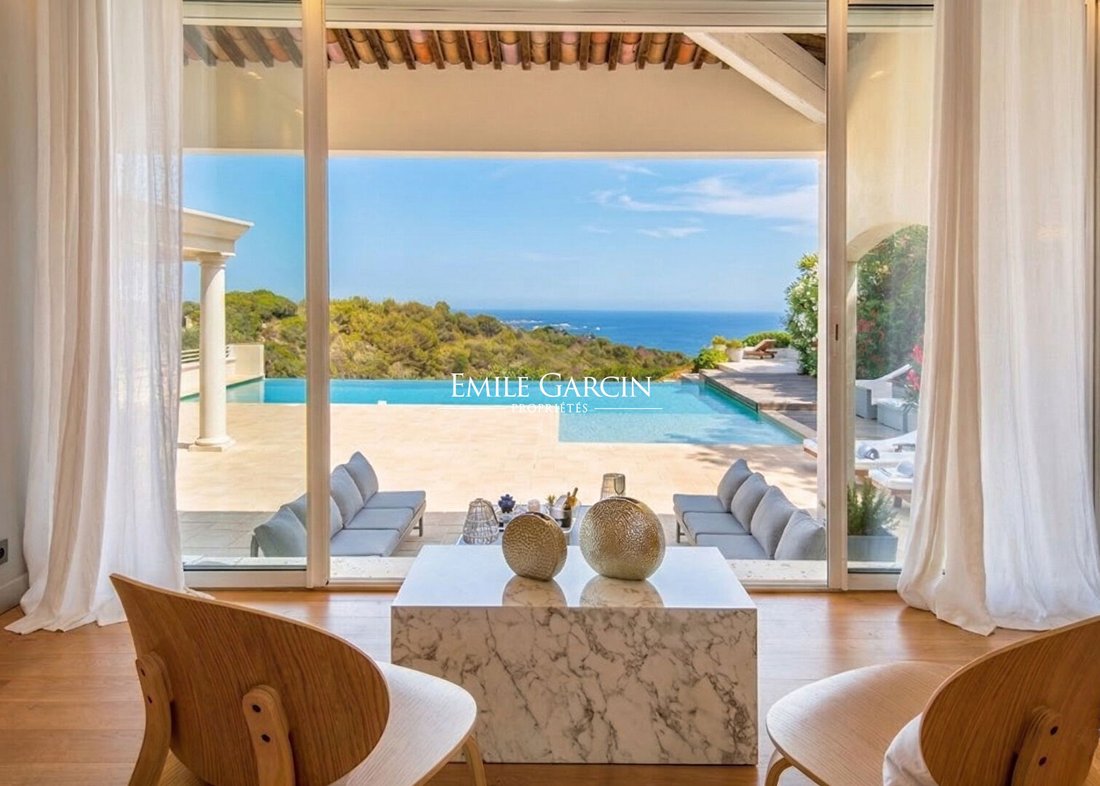 Villa in French Riviera, Provence-Alpes-Côte d'Azur, France 1 - 17497679