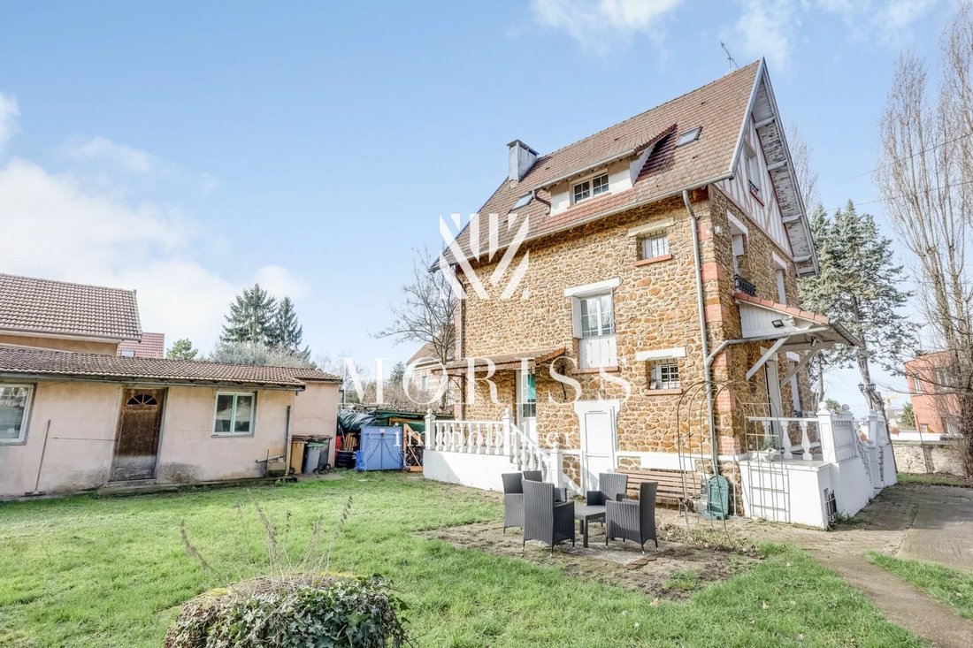 Apartment in Boissy-Saint-Leger, Ile-de-France, France 2 - 17494586