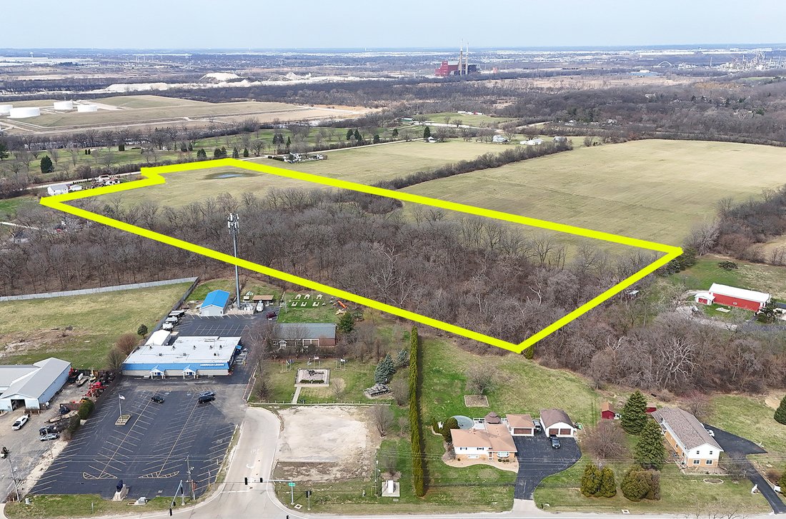 Farm Ranch in Lockport, Illinois, United States 2 - 17498814