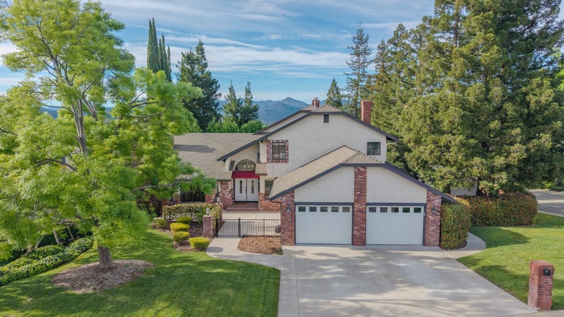 House in Redding, California, United States 3 - 17495458