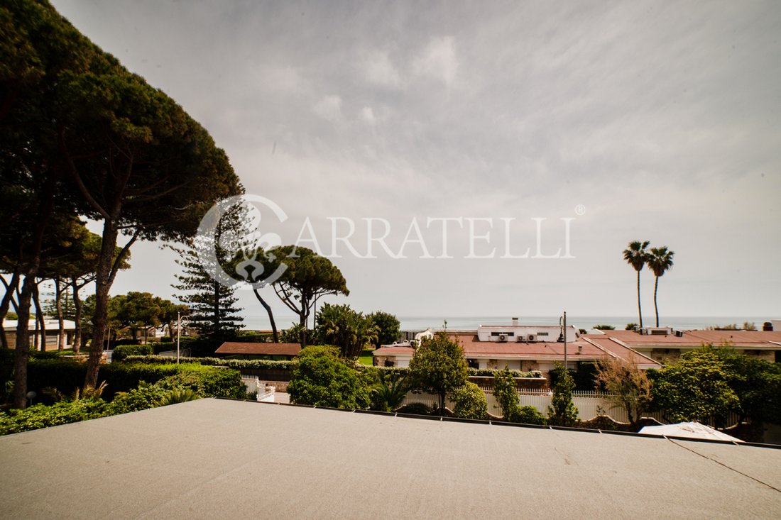 Villa in San Felice Circeo, Lazio, Italy 1 - 17446778