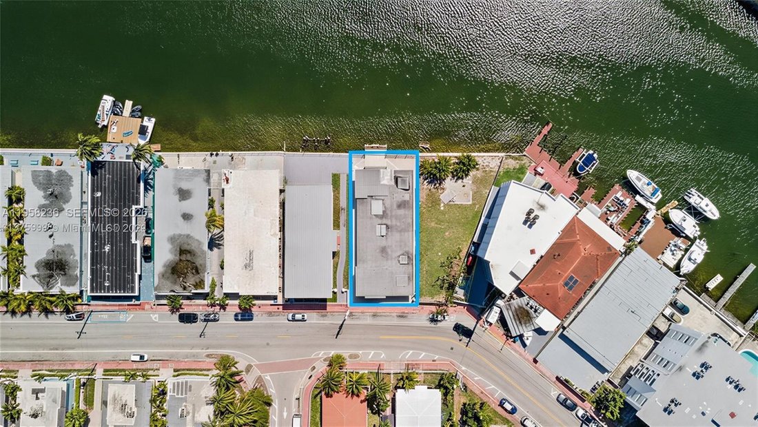 Miami Beach, Florida, United States 2 - 17072840