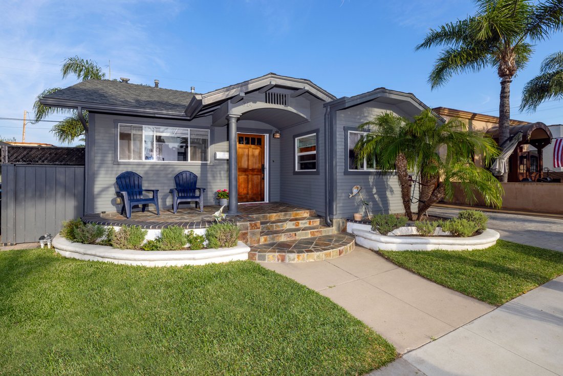 House in Signal Hill, California, United States 1 - 17497347