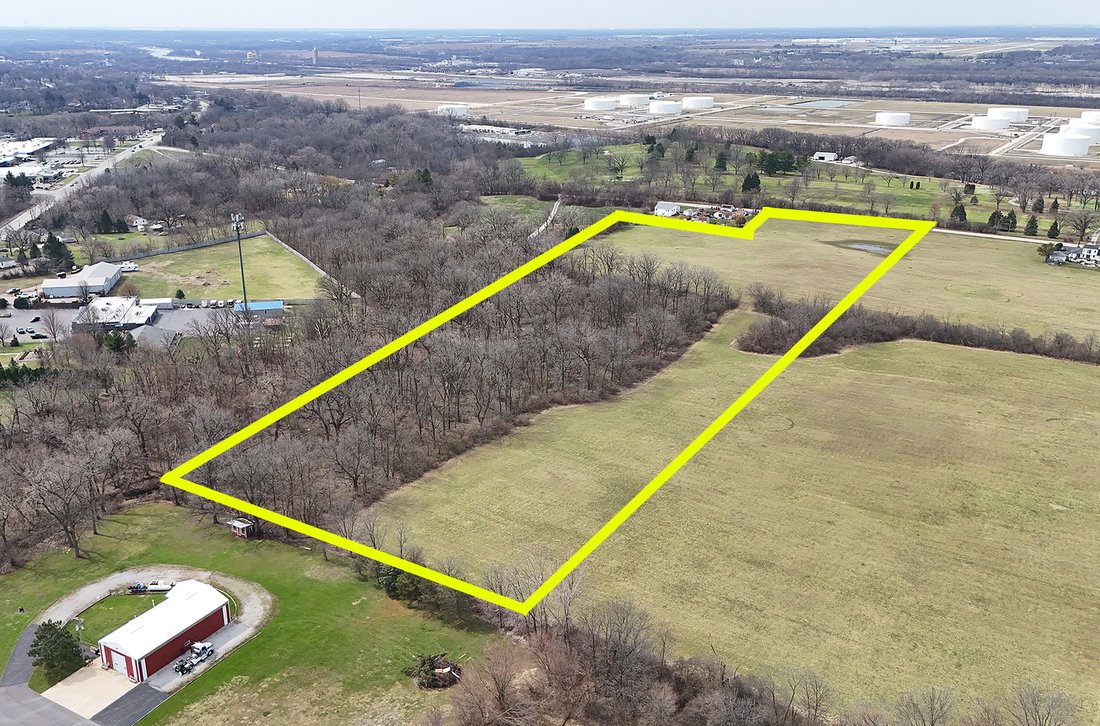 Farm Ranch in Lockport, Illinois, United States 3 - 17498814