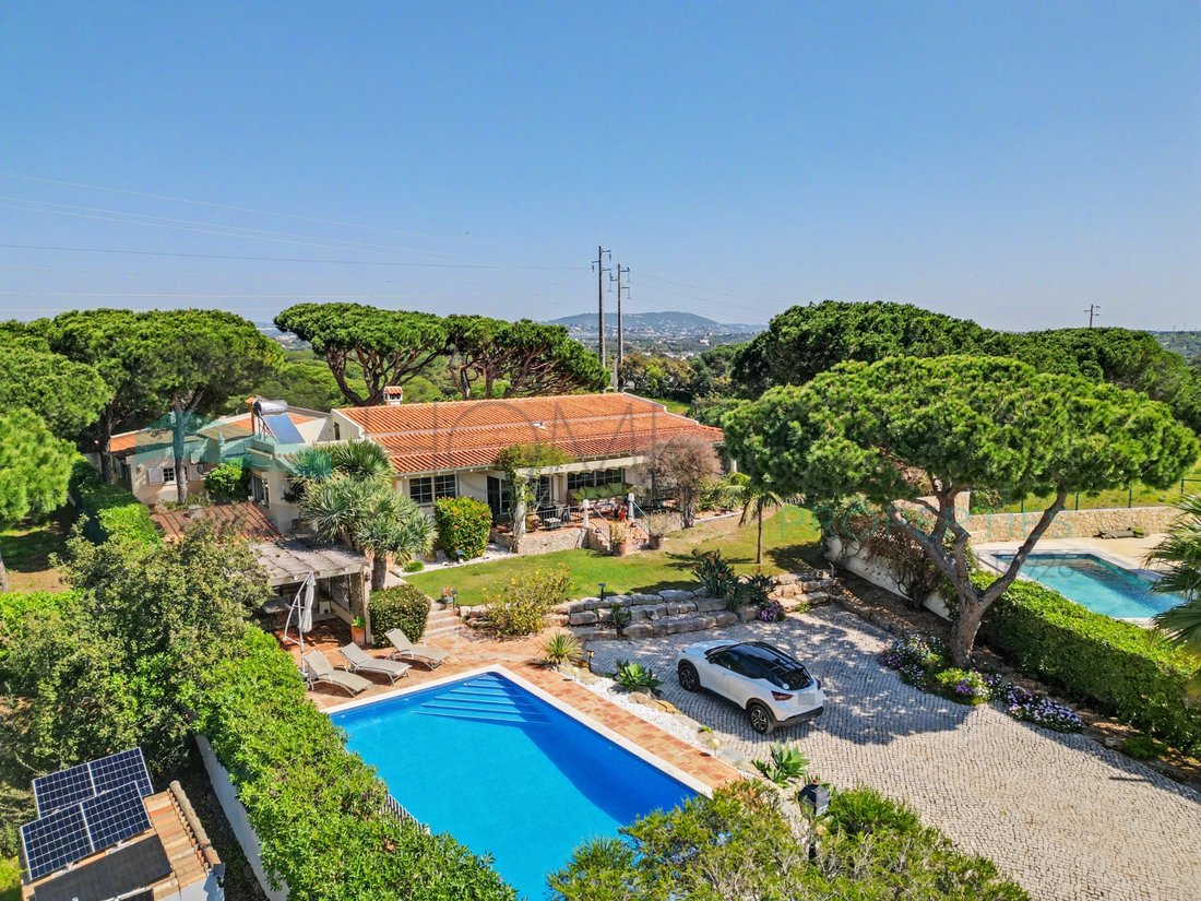 House in Quarteira, Algarve, Portugal 1 - 17494843