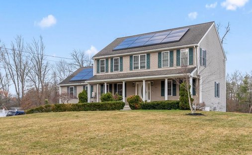 House in West Bridgewater, Massachusetts, United States 1
