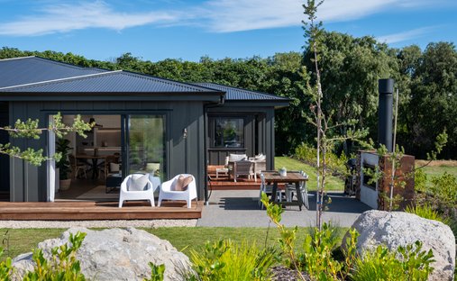 House in Kinloch, Waikato, New Zealand 1
