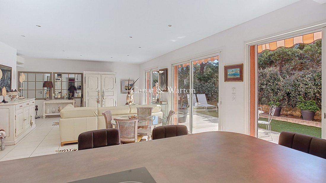 Villa in Counillier Valescure, Frejus, France 3 - 17494753