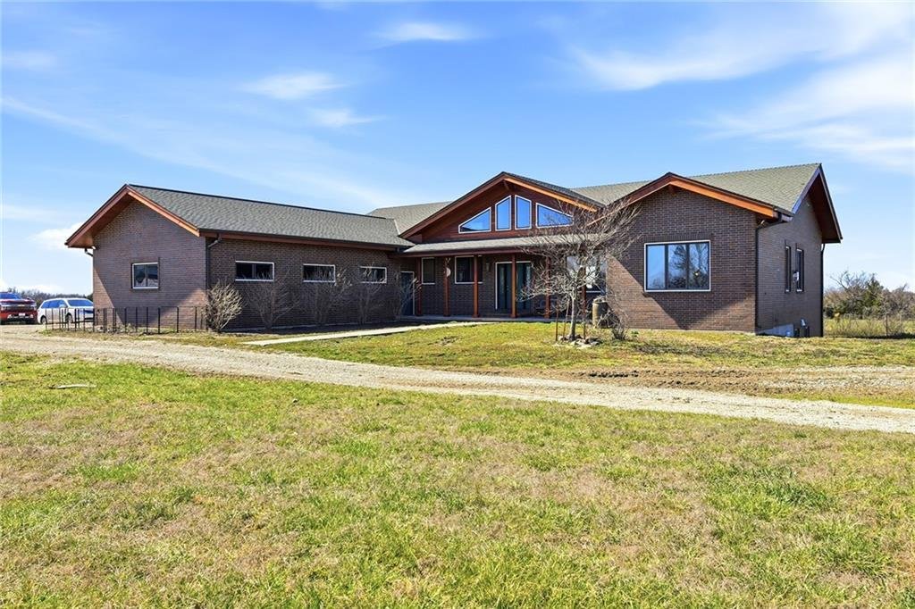 House in Paola, Kansas, United States 3 - 17456695