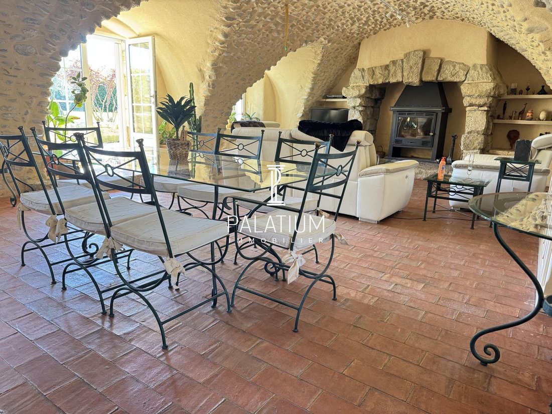 Country House in Les Mees, Provence-Alpes-Côte d'Azur, France 4 - 17498659