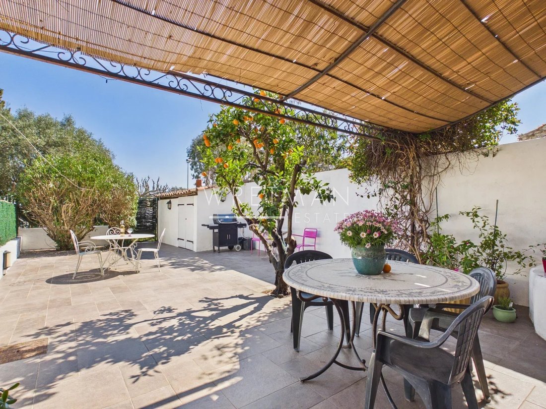 House in Le Plan-de-la-Tour, Provence-Alpes-Côte d'Azur, France 2 - 17495550
