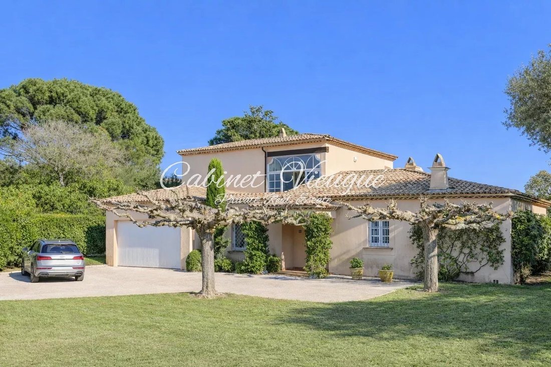Villa in Grimaud, Provence-Alpes-Côte d'Azur, France 5 - 17451404