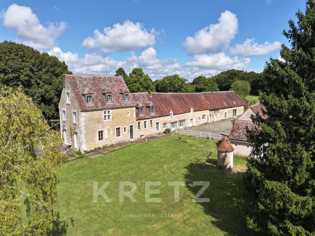 Estate in Avezé, Pays de la Loire, France 2 - 17497706