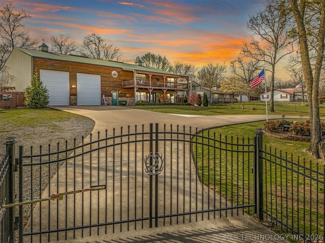 House in Wagoner, Oklahoma, United States 1 - 17495434
