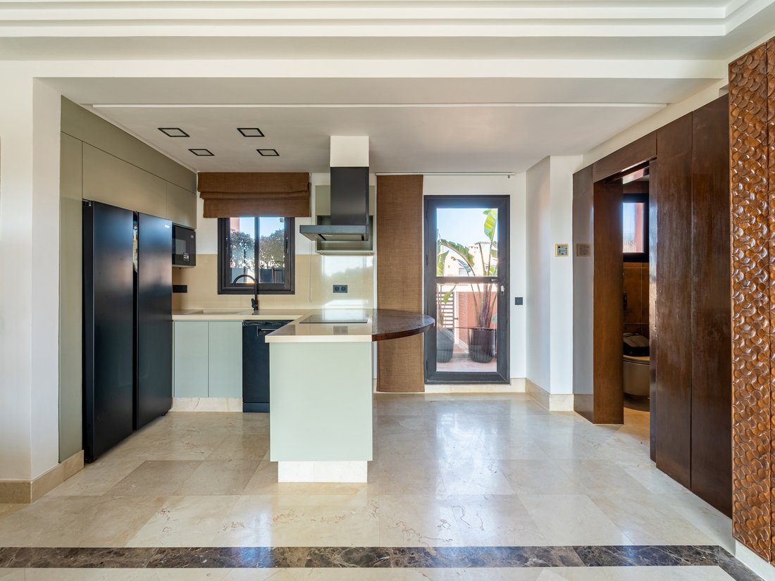 Appartamento a Medina, Marrakech-Safi, Marocco 4 - 17495016