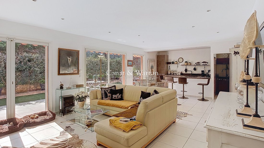 Villa in Counillier Valescure, Frejus, France 1 - 17494753
