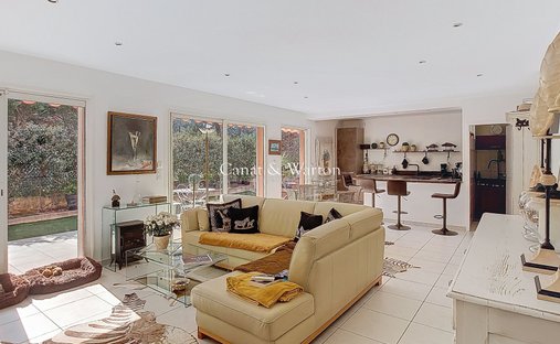 Villa in Counillier Valescure, Frejus, France 1