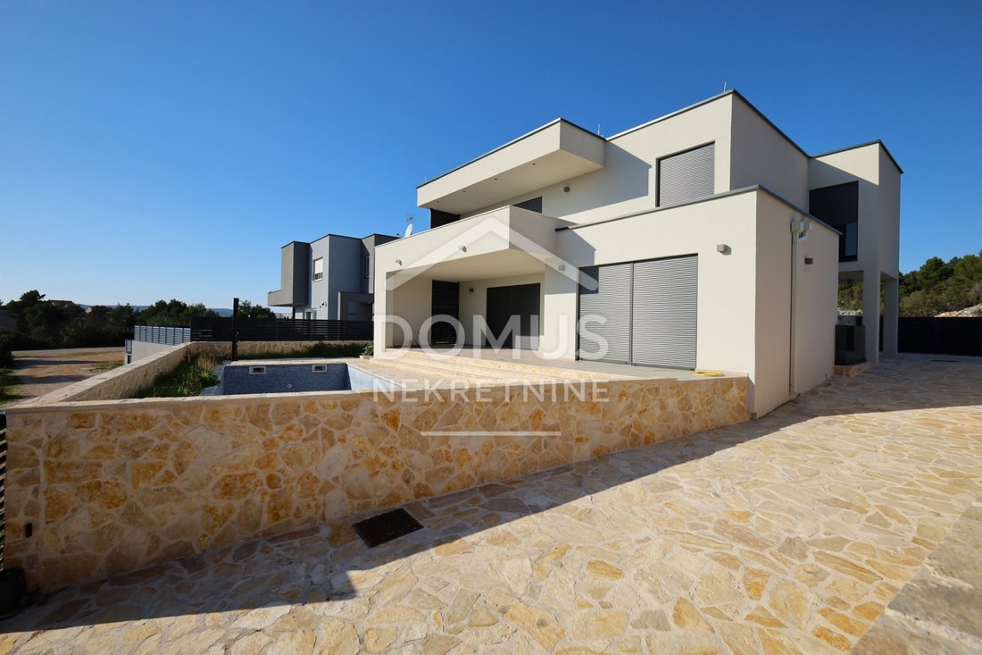 House in Brodarica, Sibenik-Knin County, Croatia 1 - 16117254