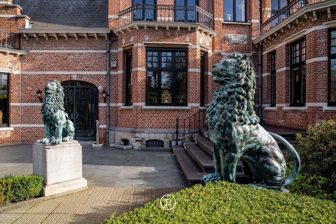 Castle in Lochristi, Flanders, Belgium 4 - 17466718