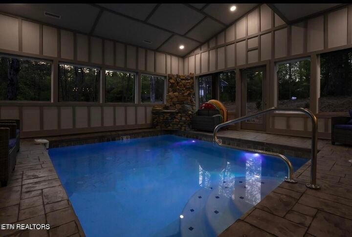 House in Sevierville, Tennessee, United States 5 - 17498455