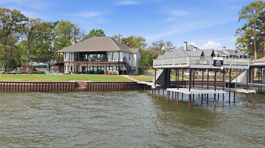 House in Tool, Texas, United States 3 - 17496650