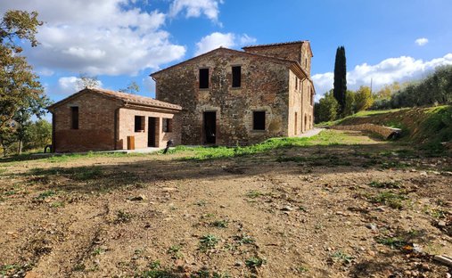 Country House in Lucignano, Tuscany, Italy 1