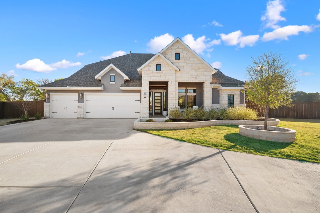 House in Leander, Texas, United States 2 - 17496543