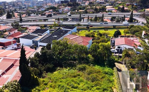 Land in São Martinho, Autonome Region Madeira, Portugal 1