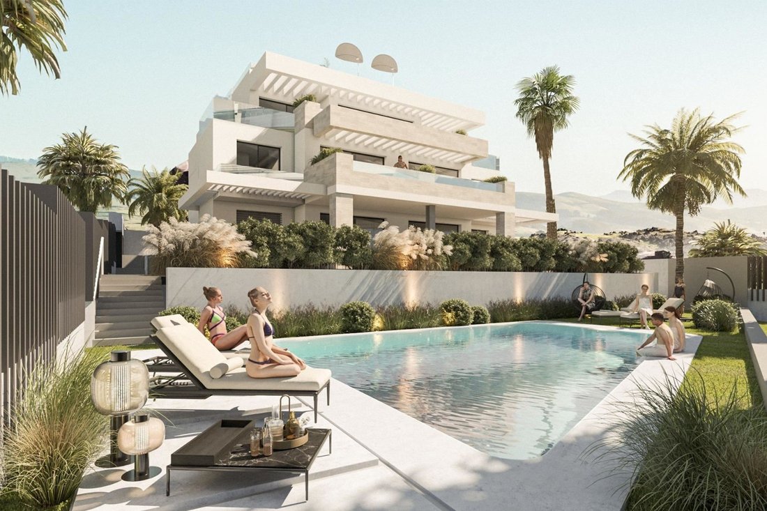 Apartment in Buenas Noches, Estepona, Spain 1 - 17494602