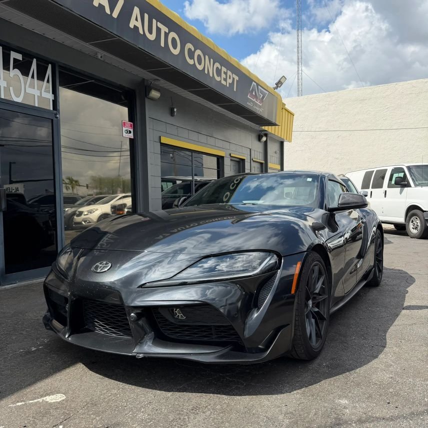 Coupe in Orlando, FL, United States 1 - 17498037