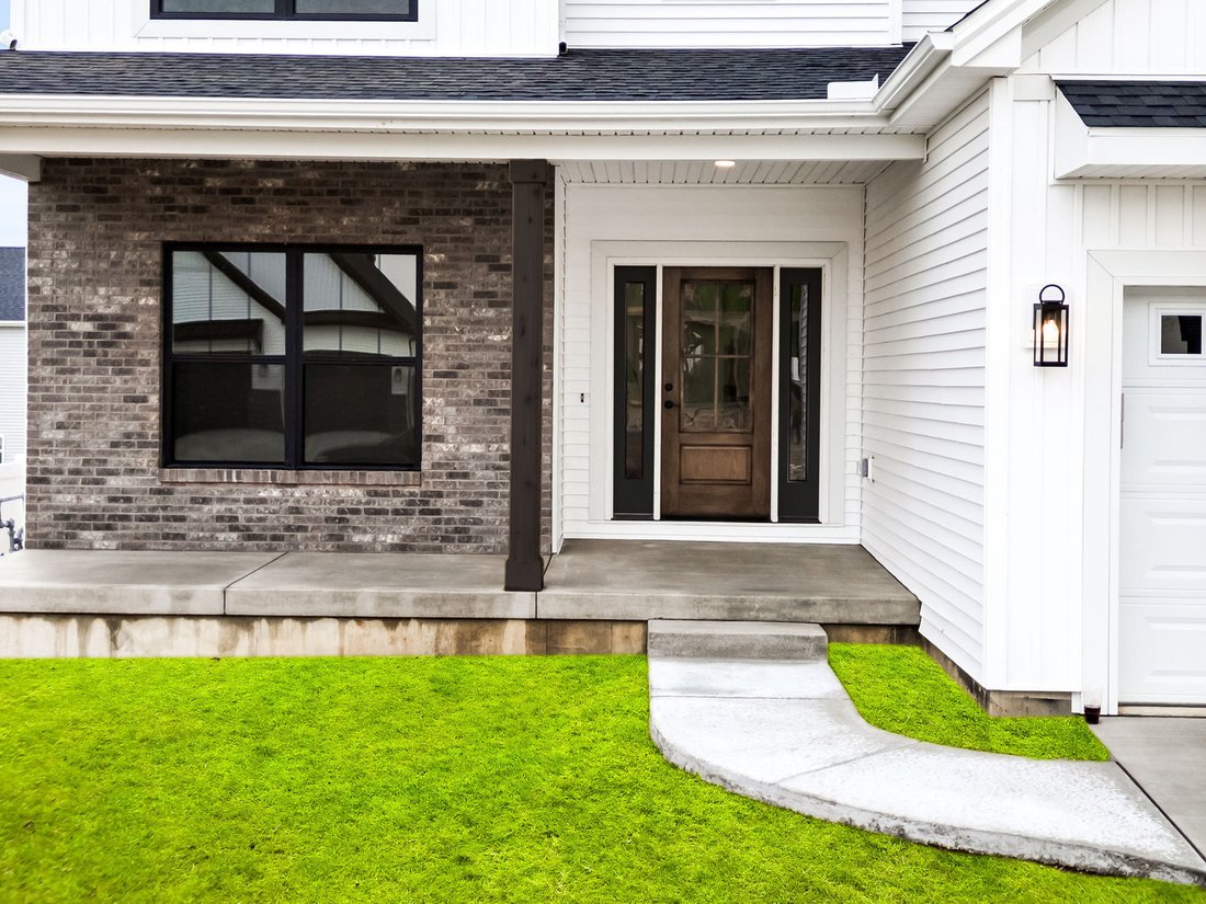 House in Bloomington, Illinois, United States 2 - 17496857