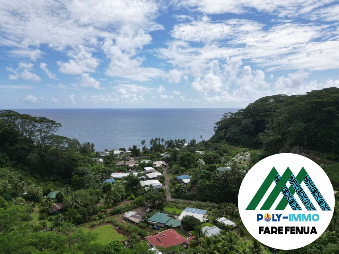 Land in Hitiaa O Te Ra, Windward Islands, French Polynesia 1 - 17498784