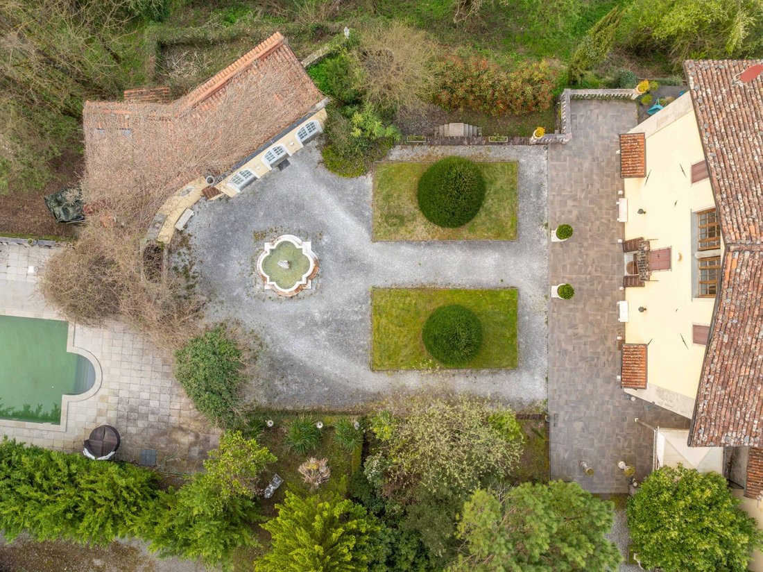 Villa in Castelnuovo di Garfagnana, Tuscany, Italy 3 - 17237719