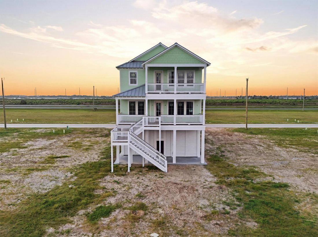 House in Galveston, Texas, United States 3 - 17249848