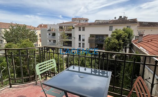Apartment in Hyeres, Provence-Alpes-Côte d'Azur, France 1
