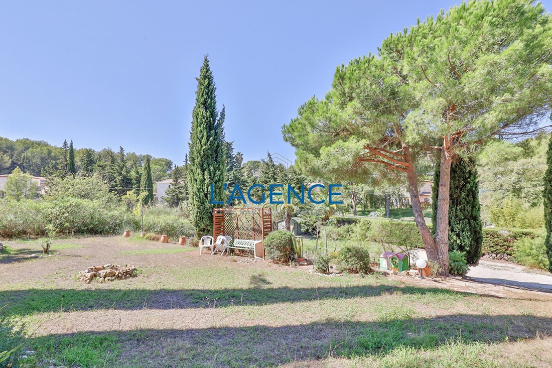 Villa in Centre Ville, Carqueiranne, France 2 - 17497371