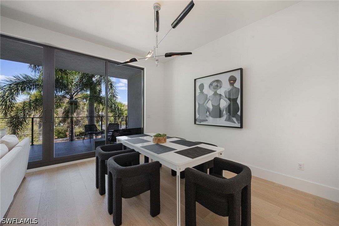 Condo in Naples, Florida, United States 4 - 17496163
