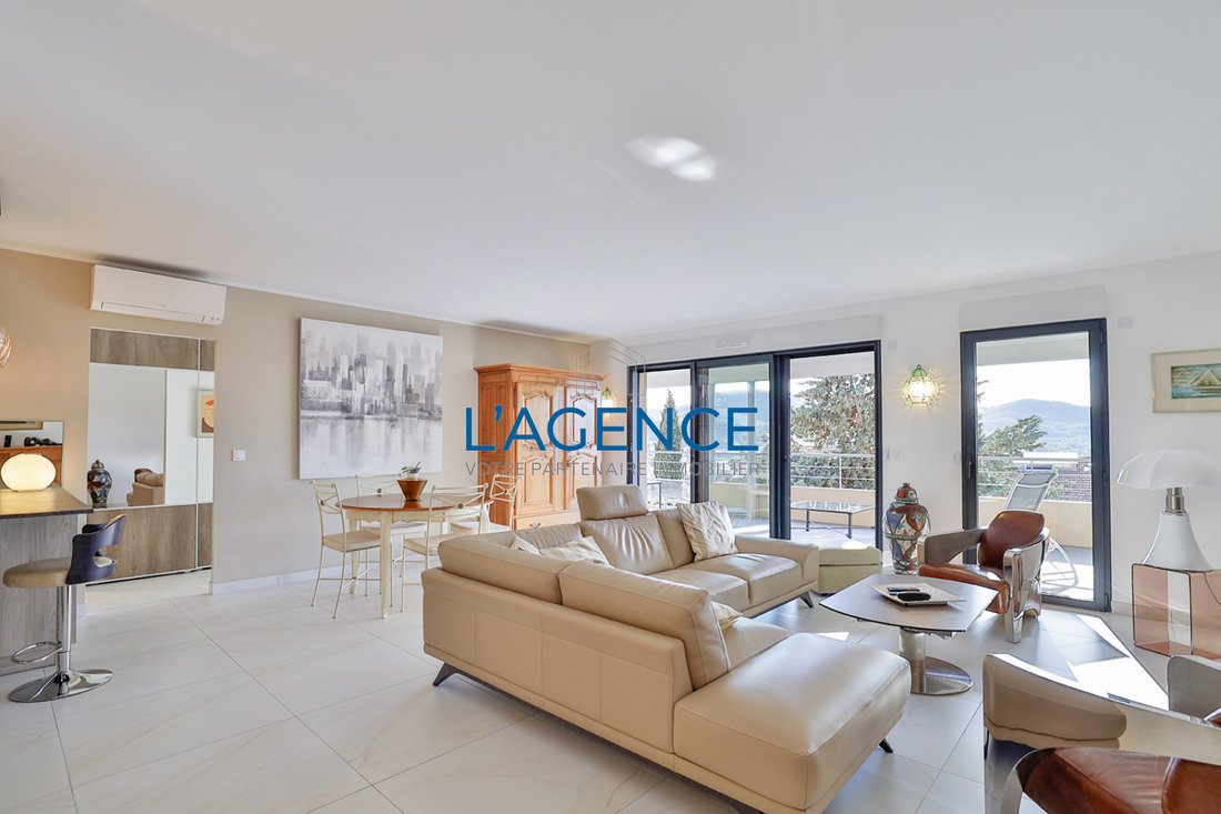 Apartment in Hyeres, Provence-Alpes-Côte d'Azur, France 3 - 17497543