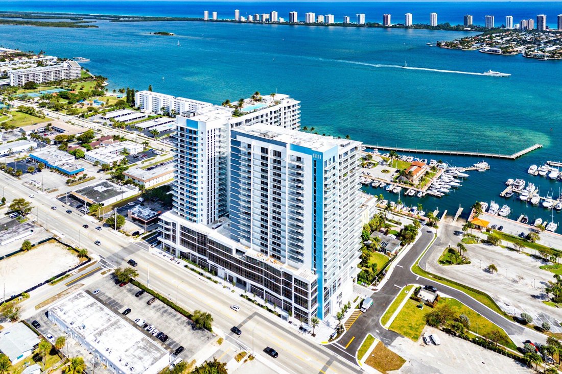 Condo in Lake Park, Florida, United States 2 - 17496224