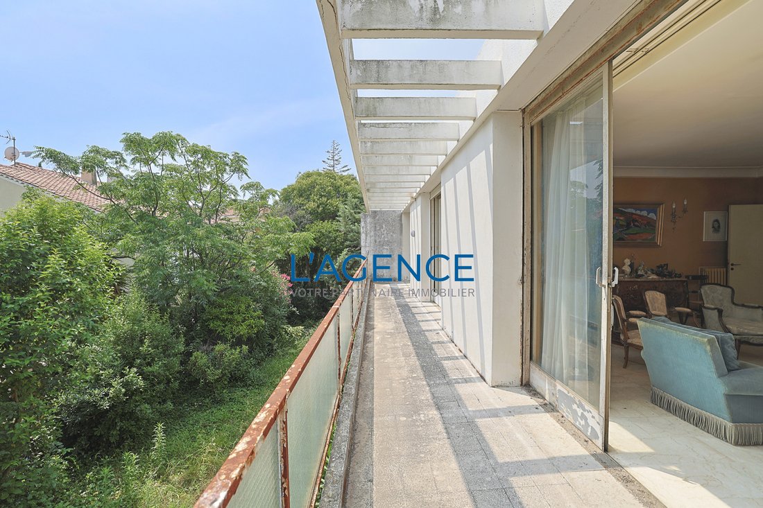 Villa in Hyeres, Provence-Alpes-Côte d'Azur, France 2 - 17497250